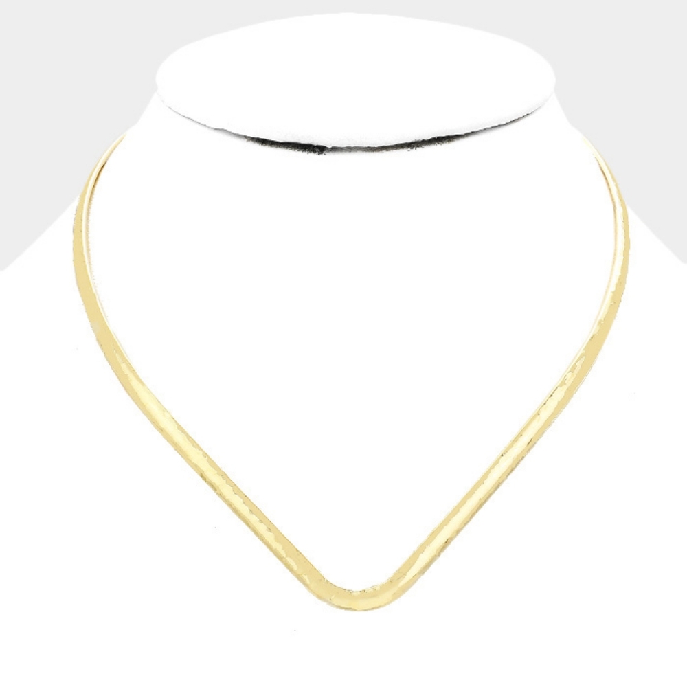 Simple Gold Hammered Metal V Shape Necklace Chain Open Modern Choker Jewelry